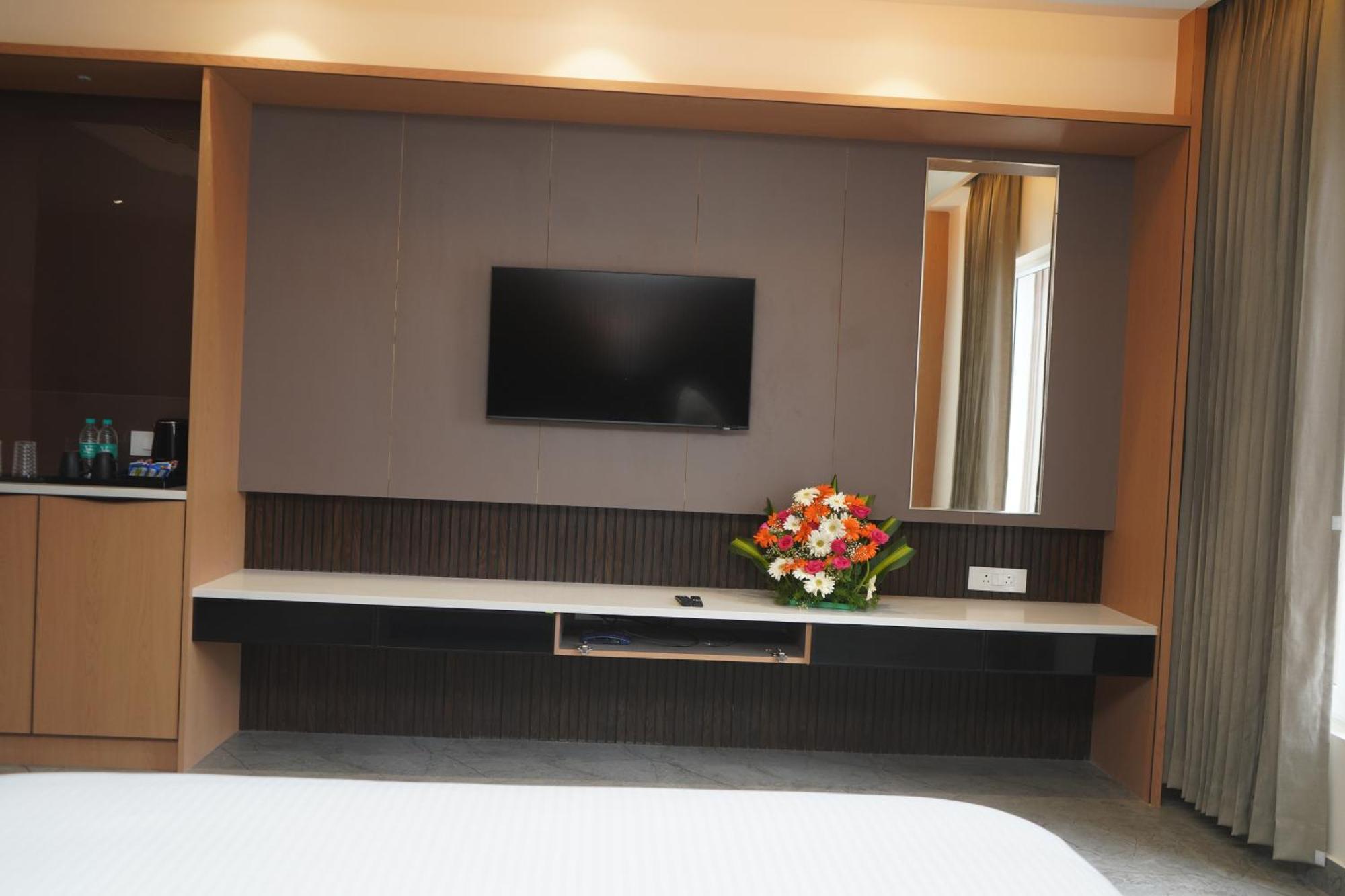 Vantara Suites Vellore Luaran gambar