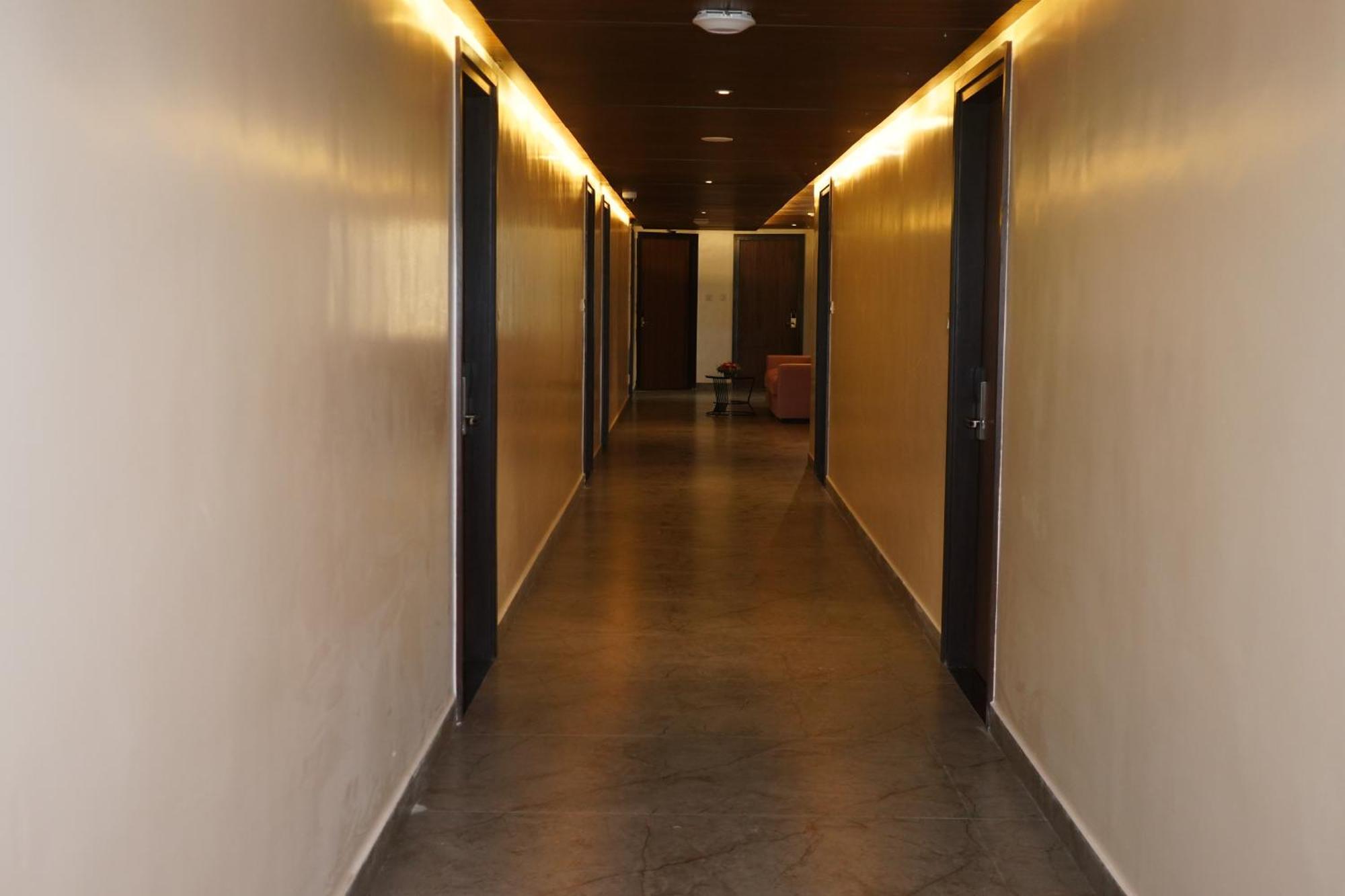 Vantara Suites Vellore Luaran gambar